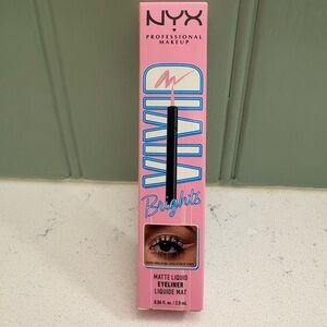 NYX Vivid Brights Matte Liquid Eyeliner in Sneaky Pink 0.06 Fl Oz